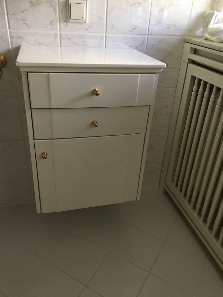 Keuco Badezimmer Möbel in Lack weiß, für 1-2 Wachbecken, gebrauch in Schwetzingen