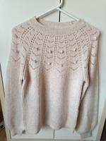 Kuscheliger Strick Pullover Größe XS nude rosè neu ungetragen Hessen - Erbach Vorschau
