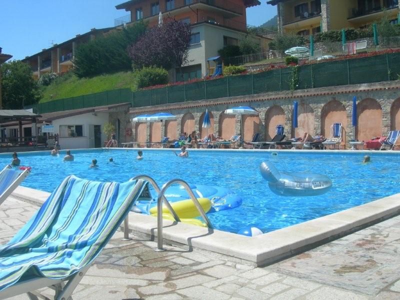 IDEALE FERIENWOHNUNG AM GARDASEE MIT POOL in Kaufbeuren