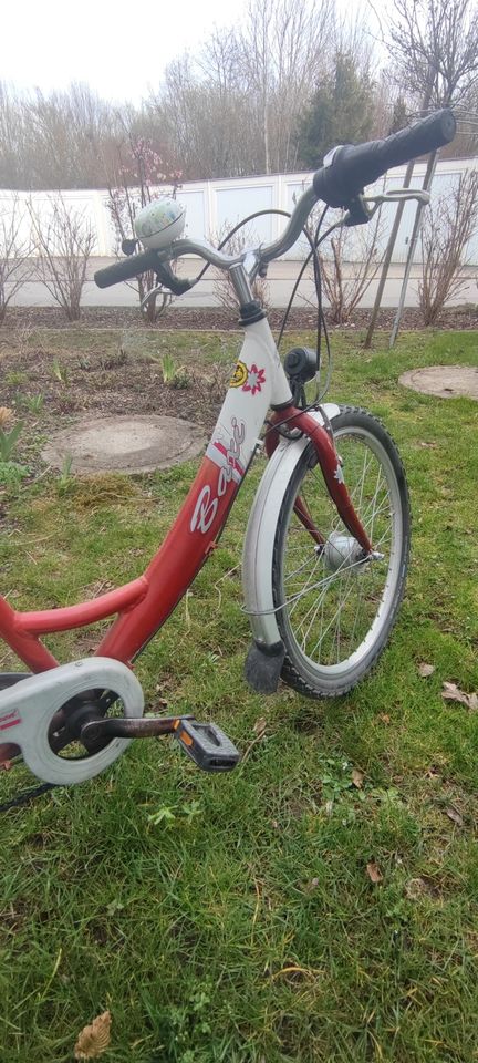 Kinderfahrrad in rot für 7-11 Jährige in Parsdorf