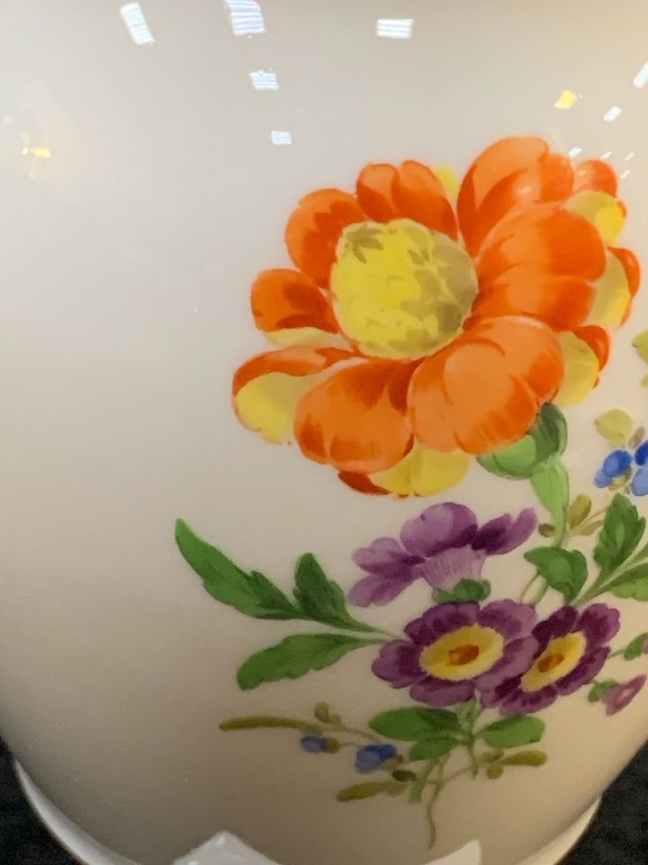 Meissen Vase / Amphorenvase 1. Wahl in Bonn