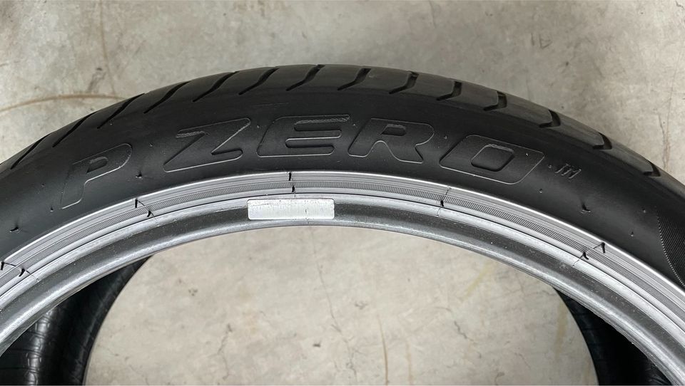 1x Sommerreifen Pirelli PZERO MO 245/35 R19 93Y 2021 ca. 6mm in Halle