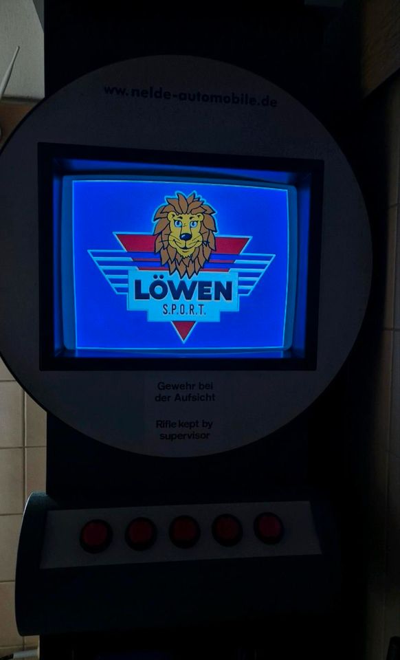 NSM LÖWEN Laser Shooting Schießautomat Schießstand Spielautomat in Berlin