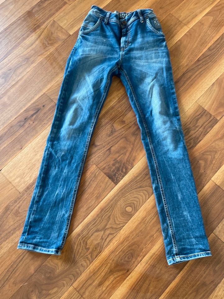 Vingino Jeans in Münchweiler an der Rodalb