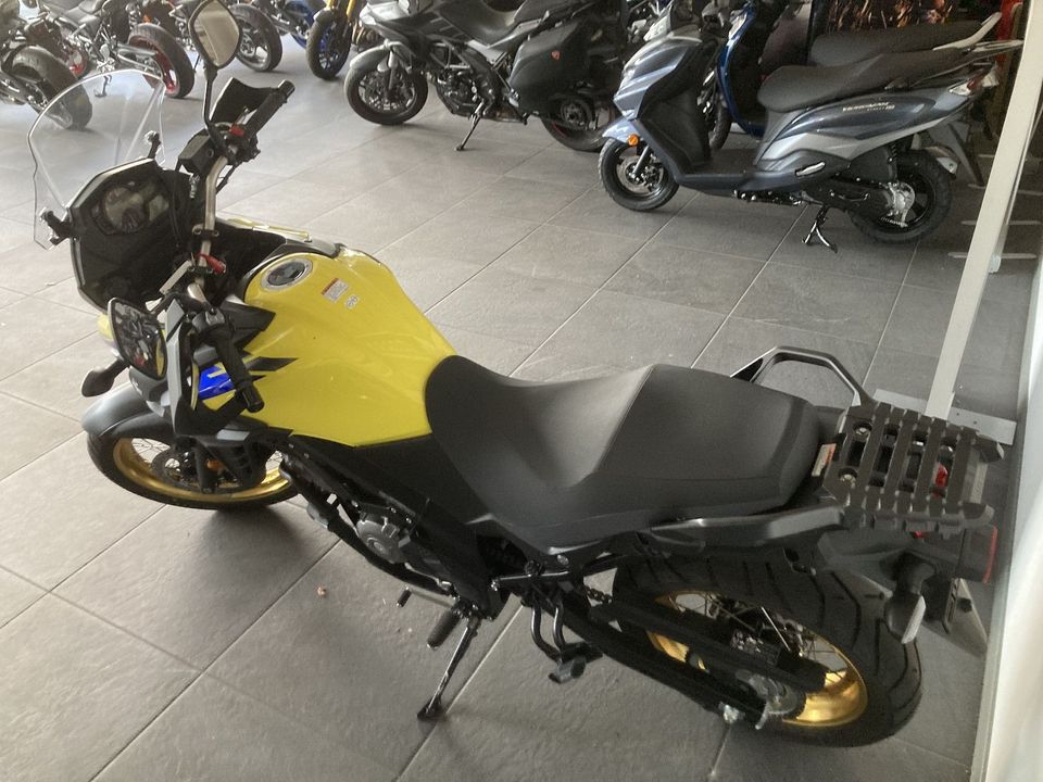 Suzuki V-Strom DL 650 XT AM1 in Schotten