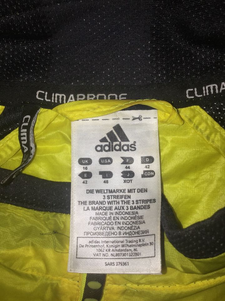Laufjacke ultraleicht gelb Adidas clima-Proof 42 Windjacke in Lübeck