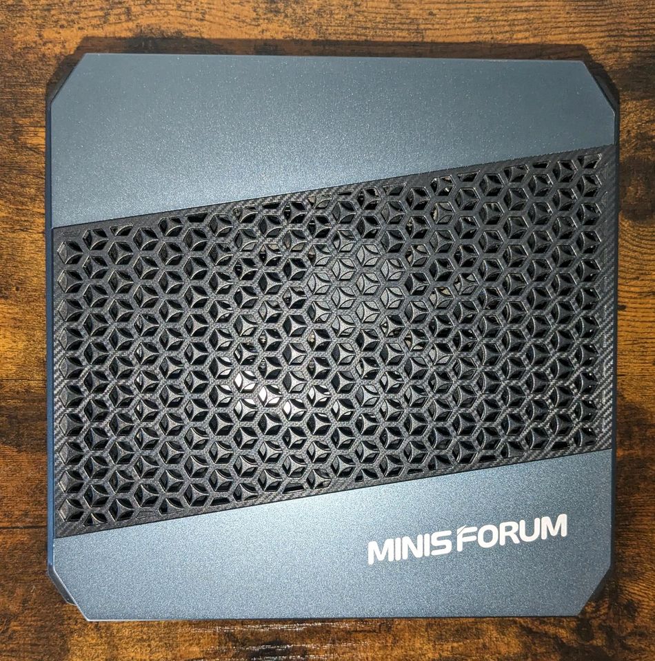 Minis Forum HX90 Mini PC Ryzen 9 5900HX G.Skill 64GB 3200 RAM in Magdeburg