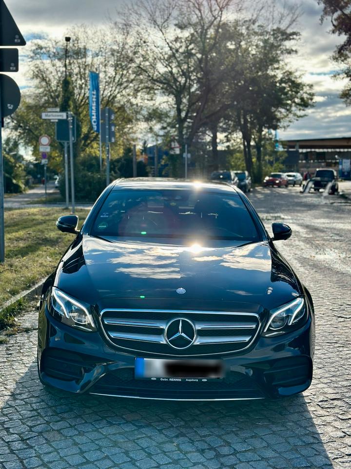 E 220 d 4MATIC AMG Line/WIDESCREEN/BURMESTER/360Grad Kamera in Berlin