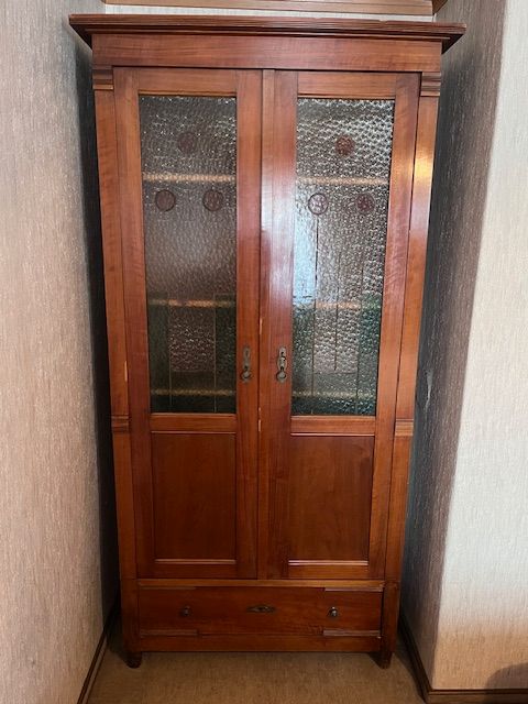 Schrank, Wäscheschrank, Drehtürenschrank, Vintage in Tapfheim