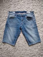 S.Oliver Herren Jeans Short Gr. W31 Blau Top Zustand Niedersachsen - Osterode am Harz Vorschau