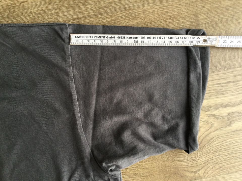 Grau farbenes T-Shirt von „PRIMARK“ in Größe „S EUR 38 / 40“ in Nickenich