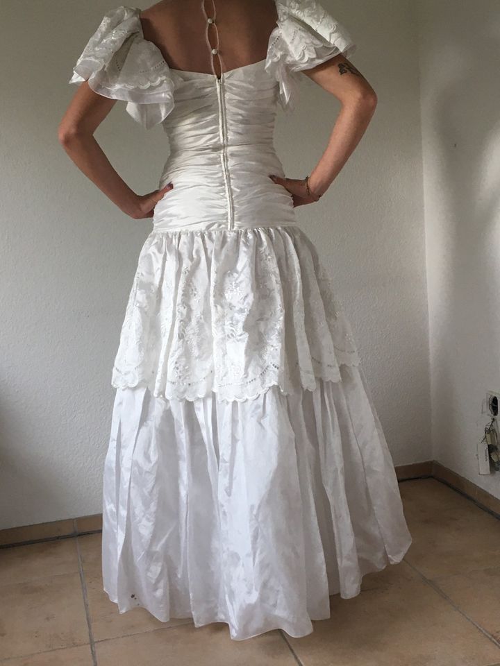 Brautkleid Hochzeitskleid Kleid Strass Tüll 80er 90er Vintage in Berlin