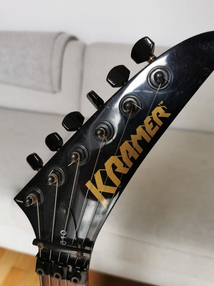 Kramer Gitarre, 90er Jahre Hard Rock Legende in Düsseldorf