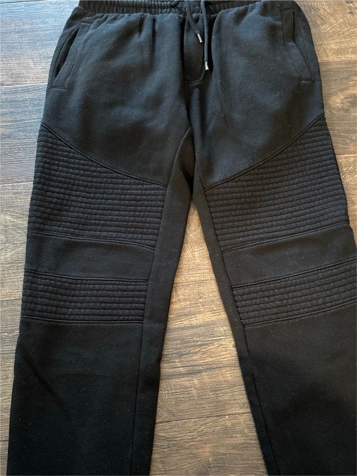 Biker Jogginghose Hose Sweatshirthose - Größe S H&M  - schwarz in Neuss