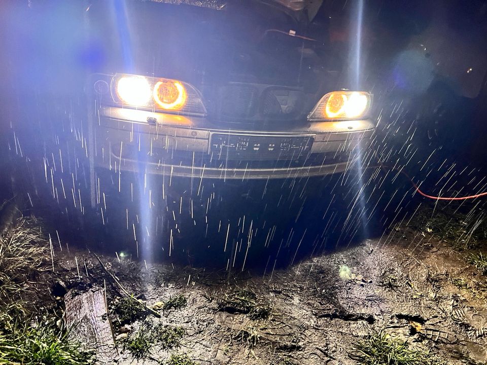 BMW E39 Xenon Scheinwerfer Vorschaltgerät rechts und links in Schlanstedt