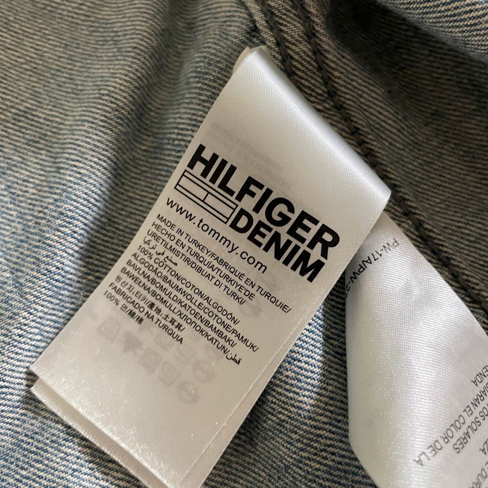 Tommy Hilfiger Denim Jeansjacke Oversized Oversize XS hellblau in Berlin