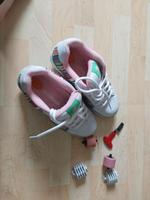 Schöne Turnschuhe mit Rollen Bayern - Riedenburg Vorschau