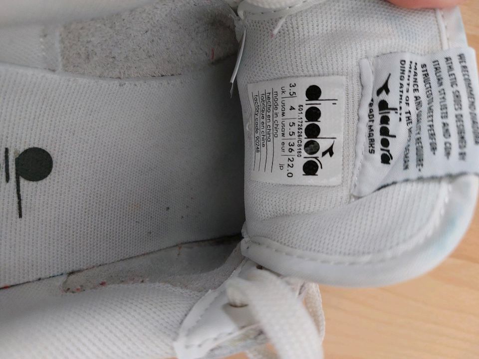 Diadora Sneaker Größe 36 Leder sehr guter Zustand in Würzburg