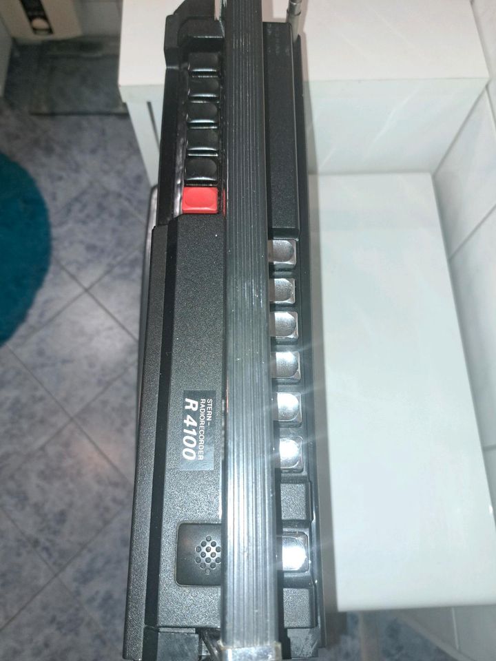 Radiorekorder R 4100 in Kyritz