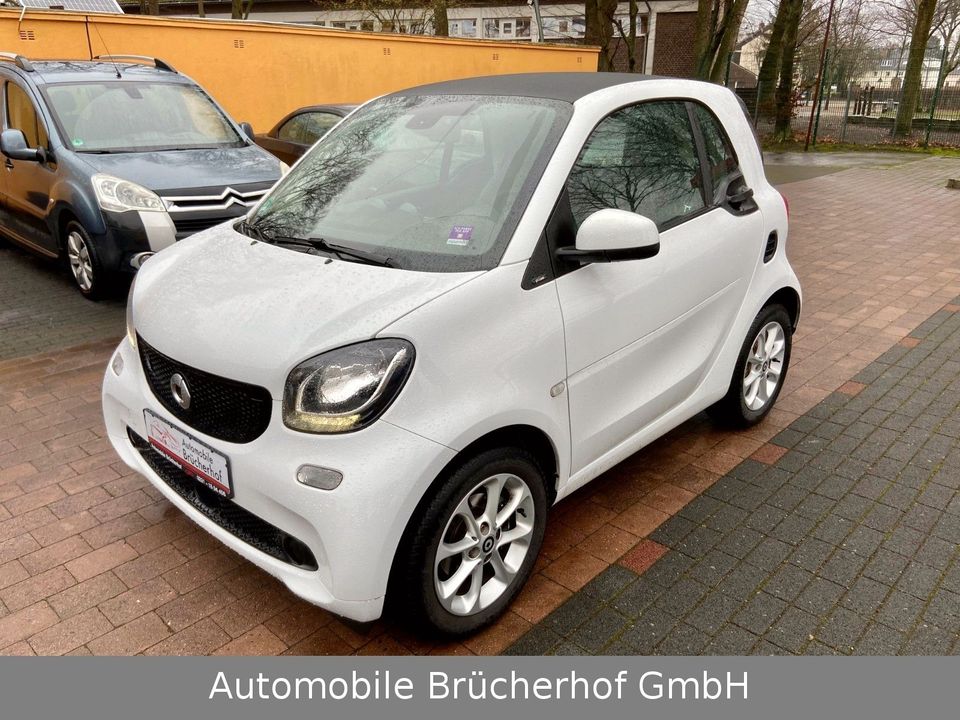 Smart ForTwo EQ Prime Navi/Leder/SHZ/PDC/Klimaauto/Alu in Dortmund