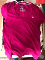 T- Shirt Farbe Pink Marke Nike Hessen - Langen (Hessen) Vorschau