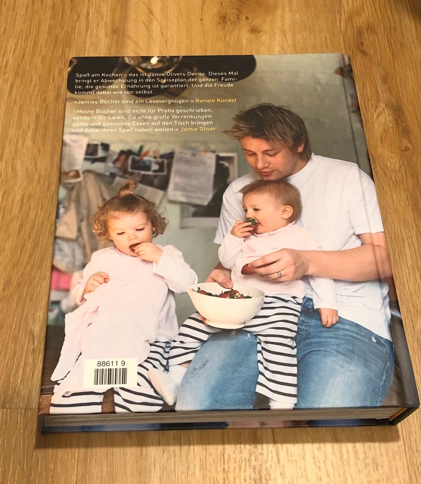 Buch Jamie Oliver ”Essen ist fertig!” Kochbuch, gebundenes Buch in Donaueschingen