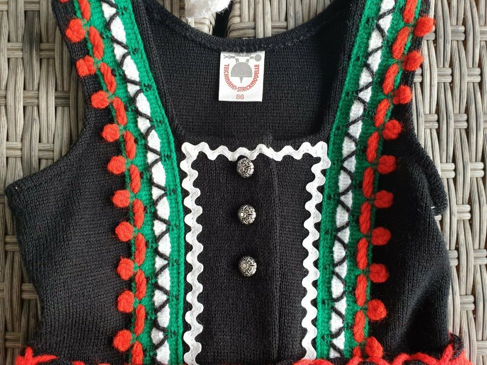 Dirndl Kinderdirndl Tracht Kindertracht Vintage Mädchendirndl in München