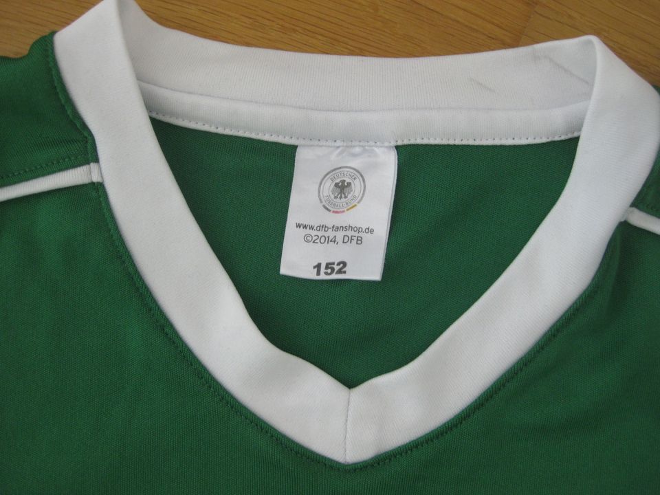 DFB Shirt grün Größe 152 kaum getragen wie neu in Mühlheim an der Donau