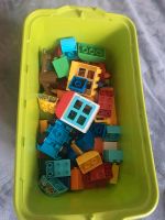 Lego Duplo viele Teile mit Kiste Hamburg-Nord - Hamburg Winterhude Vorschau