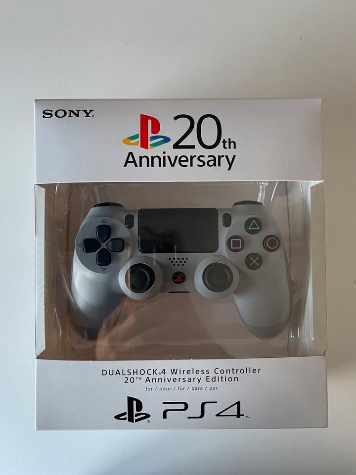 PS4 Controller 20th Anniversary