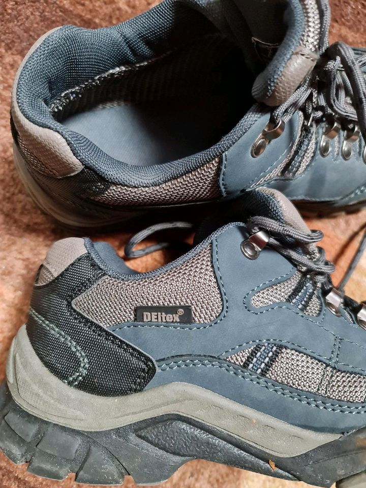 Wander/Trekking/Outdoorschuhe Größe 41 von Landrover in Zella-Mehlis