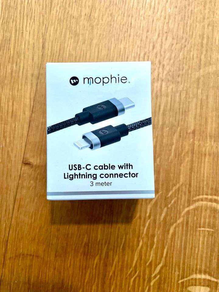 USB-C auf Lightning Kabel (3m) schwarz in Hamburg