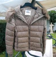 Neue ungetragene Damen ZARA Übergangsjacke mit abnehmbarer Kapuze Hessen - Ehringshausen Vorschau