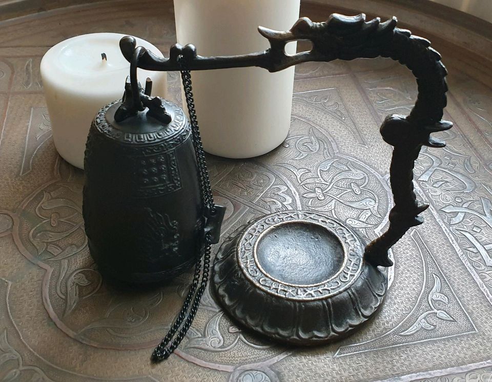 Glocke mit Drachen,  Meditation, Feng-Shui....Tischglocke in Hallstadt