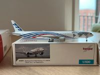 Herpa Wings 1:500 Boeing 777-300 ER Berlin - Reinickendorf Vorschau