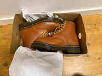 Dr. Martens Boots Stiefel gefüttert neu gr 37 Bayern - Erlabrunn Vorschau