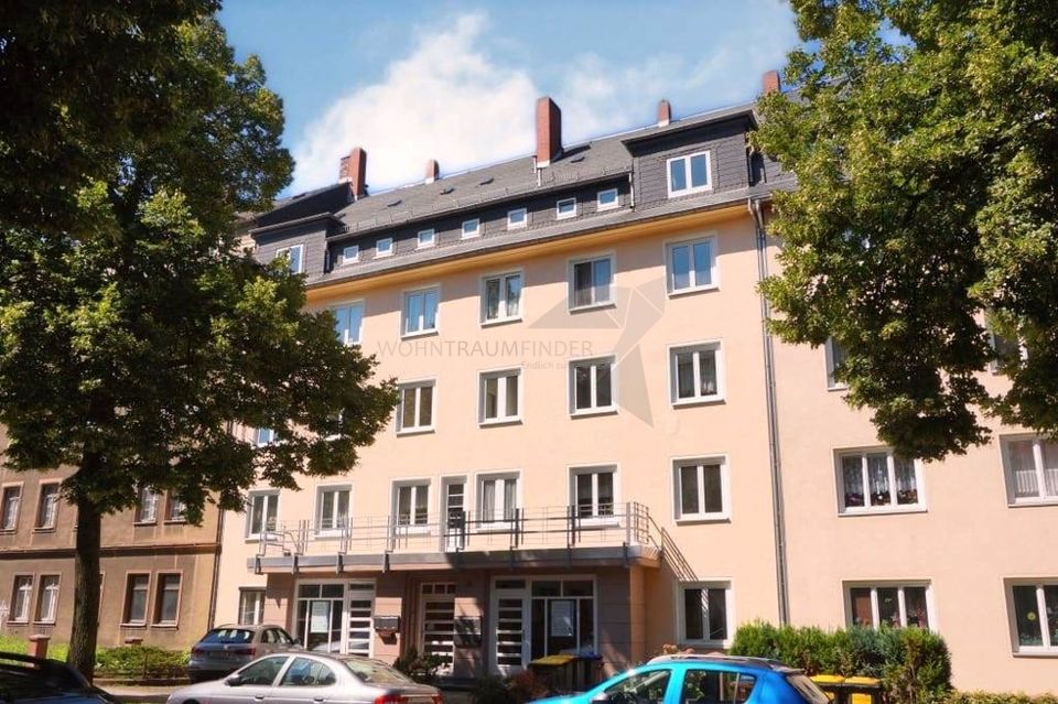 Romantische 3 Raum DG-Wohnung mit Einbauküche und Balkon mit toller Aussicht in C-Hilbersdorf in Chemnitz