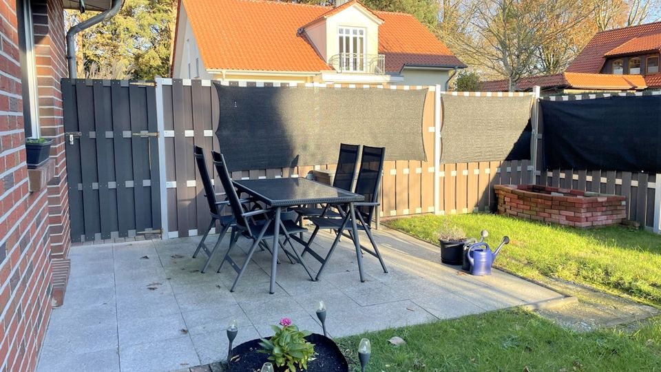 Gepflegter, ebenerdiger Bungalow mit teilausgebautem DG und Doppelcarport in Bad Zwischenahn-Rostrup in Bad Zwischenahn