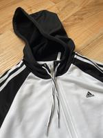 Adidas Trainigsjacke 40 neuwertig Bayern - Ansbach Vorschau
