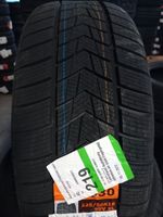 4 Reifen Winter 225/50r18 99V 2255018 Tracmax S-330 Nordrhein-Westfalen - Drolshagen Vorschau