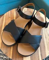 NEU tolle hochwertige Sandalen von UGG Baden-Württemberg - Emmendingen Vorschau
