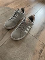 Wie neu Schuhe Sport adidas Gr 11 VS Pace Sneaker in grau Nordrhein-Westfalen - Grevenbroich Vorschau