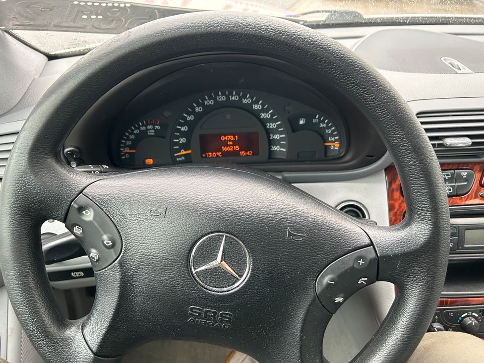 Mercedes Benz C180 Kombi in Neu Wulmstorf