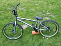 Biete silbernes  20'' zoll BMX Rad von Dynabike an Osterholz - Ellener Feld Vorschau