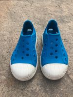 Crocs Bump it Shoe blau&weiß C10 (27-28) Hessen - Gelnhausen Vorschau