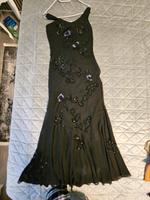 Sehr schönes Kleid mit Pailletten und Perlen  in Größe 3 Bayern - Lindau Vorschau