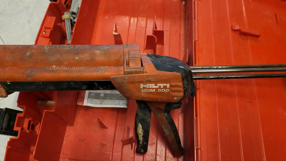 Hilti HDM 500 Auspressgerät in Ehringshausen