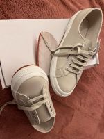 Superga Leder Sneaker grau Gr 40 Niedersachsen - Twistringen Vorschau