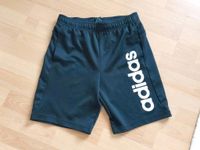 Adidas Shorts Gr. 176 Berlin - Köpenick Vorschau