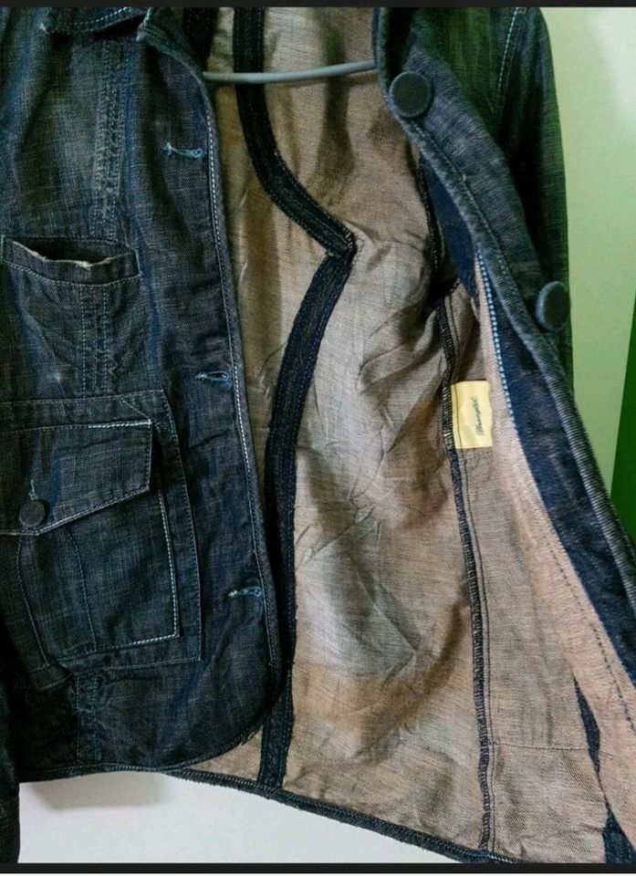 Wrangler Jeans Jacke Blazer Gr.M ( fällt klein aus) in Fröndenberg (Ruhr)